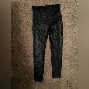 SPANX Leggings: Like New Condition